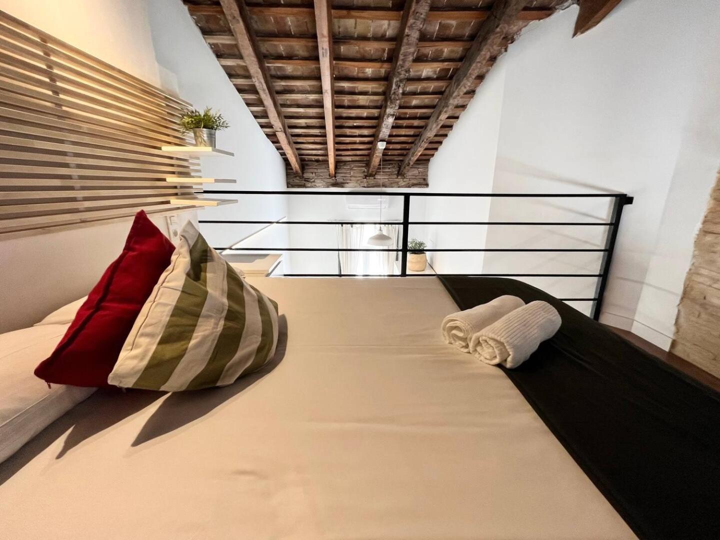 Ruzafa Modern Lofts Apartment บาเลนเซีย ภายนอก รูปภาพ